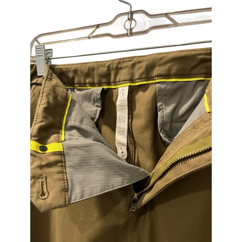 Lululemon ABC 5 Pocket Army Green Size 32 Men's Casual Pants Cotton Blend Zip